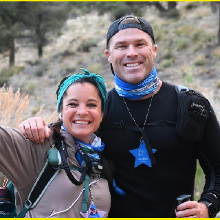hikers couple